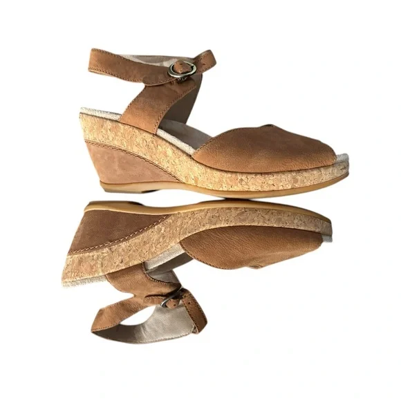 Dansko Charlotte Wedge Sandal Sz 36 - Picture 4 of 10